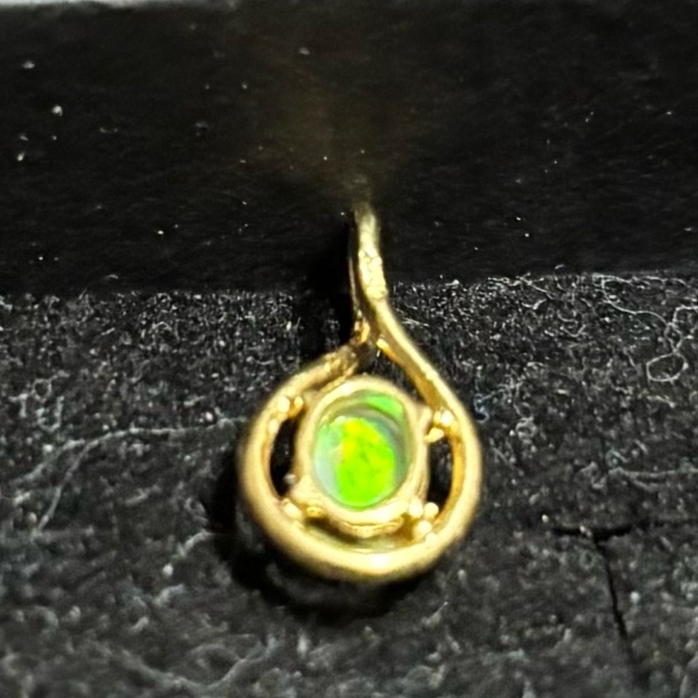 14k Gold Opal Pendant *please read description* - Picture 4 of 5